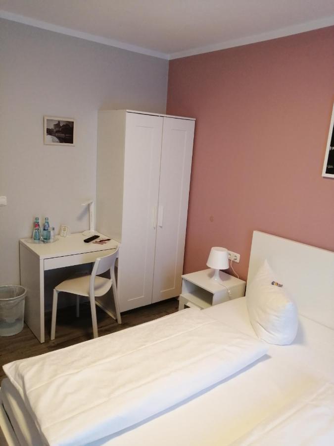 Hotel Altes Badehaus Bad Dürrenberg エクステリア 写真