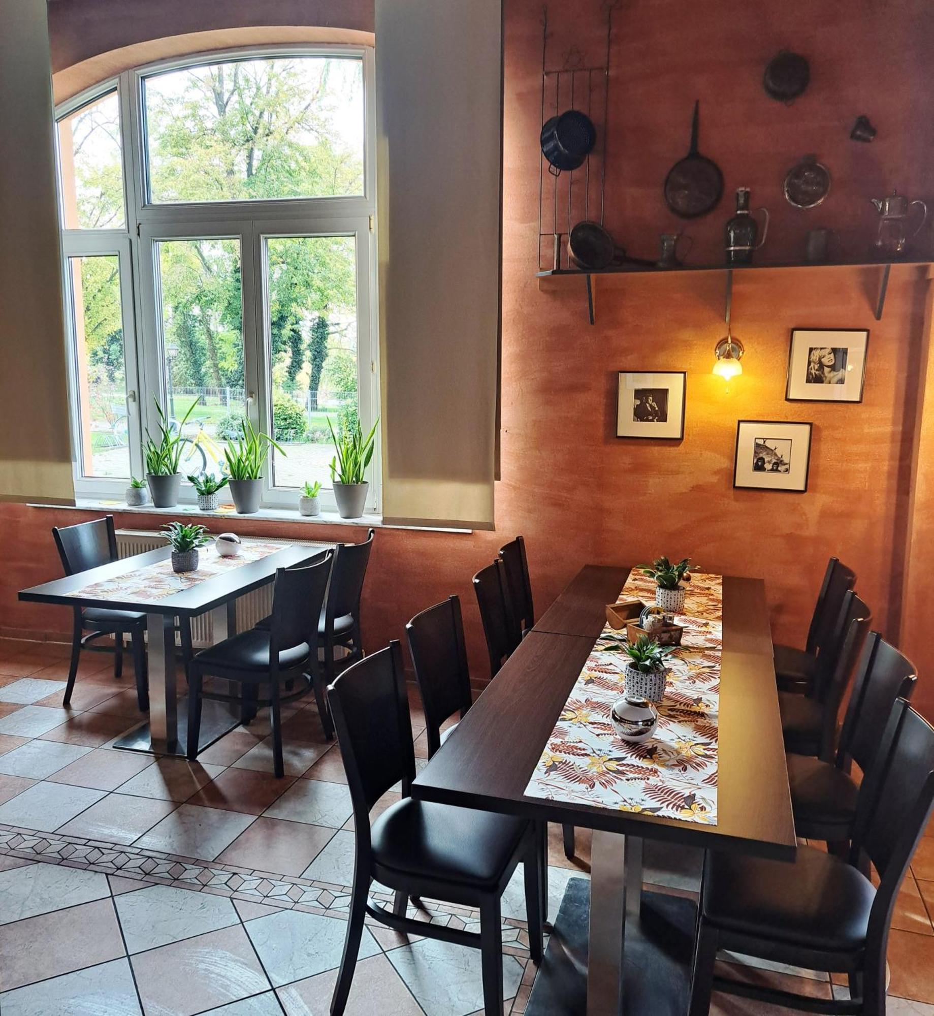 Hotel Altes Badehaus Bad Dürrenberg エクステリア 写真