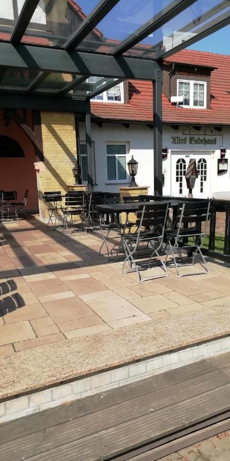 Hotel Altes Badehaus Bad Dürrenberg エクステリア 写真