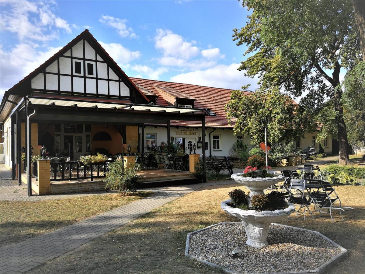 Hotel Altes Badehaus Bad Dürrenberg エクステリア 写真